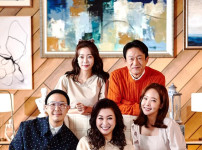 '결혼생활 지옥' 시크릿부부, 아내가 남편 몰래 대부업체와 불법사채에 손 대다' - 사연 발각 기사의 썸네일