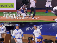 '최강야구 시즌3' 유희관에서 배우 이성민, 마운드에 도전한다? 기사의 썸네일