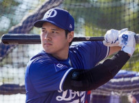 [속보] '홈런포 작렬' 오타니 쇼헤이, MLB 역대 첫 50홈런-50도루 대기록 달성 기사의 썸네일
