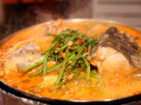 '한강로동 삼각지, 대구탕과 사당 육회파스타 맛집을 찾아서' - 이만기 기사의 썸네일
