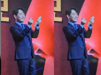 가수 황영웅 팬카페 회원들, 10월 기대 이유는? 기사의 썸네일