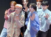 보이넥스트도어, 데이식스 꺾고 '인기가요' 1위 기록 기사의 썸네일