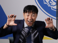 신태용 감독, 13년 만에 K리그 복귀...울산 현대의 새로운 사령탑으로 부임 기사의 썸네일