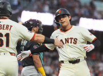 KBO 출신 이정후, MLB에서 통산 10번째 홈런 기록 달성! 기사의 썸네일