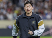 한국 축구 혁신을 위해 박지성과 최휘영이 주도하는 혁신위원회가 6일 공식 출범합니다 기사의 썸네일