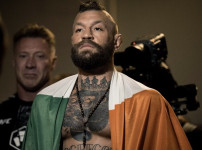 UFC 대표 데이나 화이트, 맥그리거의 다음 경기보다 재활의 중요성 강조 기사의 썸네일