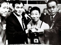 한국 레슬링의 전설, 장창선 별세 - 대한민국 스포츠계의 영원한 영웅으로 남다 기사의 썸네일