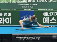 [포토뉴스] 프로당구 PBA 챔피언십: 친환경 건축자재 '에스와이' 후원 하에 튀르키예의 부라크 하샤시, 8… 기사의 썸네일