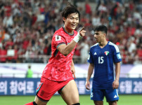 오현규, 감독의 신뢰 속에 베식타스 잔류 선택…EPL 이적설은 뒷전으로 기사의 썸네일