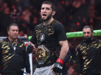UFC 최다 연승 신기록에 도전하는 마카체프, "방심은 패배의 시작"이라 경고 기사의 썸네일