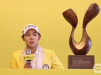 ‘슬럼프를 극복하고 스윙을 개편한 결단’ 박보겸, KB금융 골든라이프 챔피언십에서 우승하며 생애 첫 메이저 … 기사의 썸네일