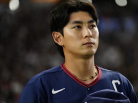 부상으로 인한 교체에도 불구하고, MLB 샌프란시스코의 이정후 선수가 불붙은 방망이로 시즌 150안타 달성에… 기사의 썸네일