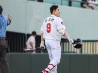 MLB 베테랑 최지만, KBO 리턴 확정: KT 위즈, 신인 드래프트 2라운드에서 선발 기사의 썸네일