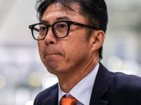 '손혁·김경문 운명의 갈림길', 한화의 추락…준우승의 영광은 어디로? 기사의 썸네일