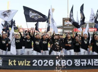 KT 위즈, 5년 만에 정규시즌 정상 등극…한국시리즈 직행 확정 기사의 썸네일