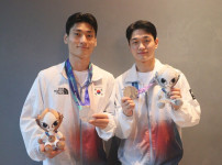아시안게임에서 김영남 선수, 개인전 은메달 획득으로 한국 다이빙 역사에 새 장을 열다 기사의 썸네일