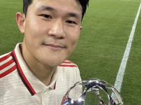 UCL 2차전, 바이에른 뮌헨 승리 없이 마감… 김민재 풀타임 출전, 3-3으로 무승부 기록 기사의 썸네일