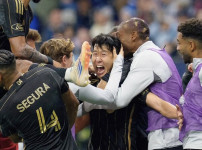 손흥민, MLS 도움왕 등극 및 시즌 7호골로 LAFC 승리 이끌어 기사의 썸네일